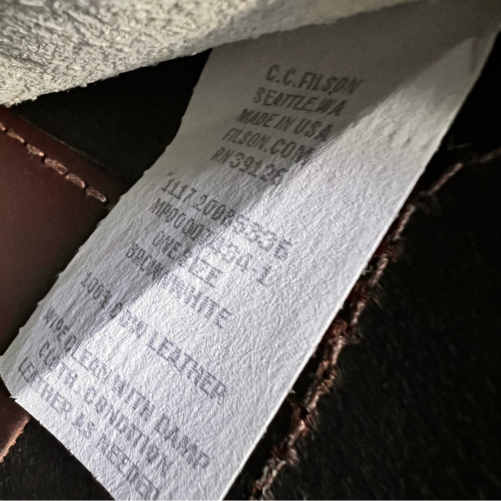 Filson Restoration Department Leather Pouch - Picture 7 of 16